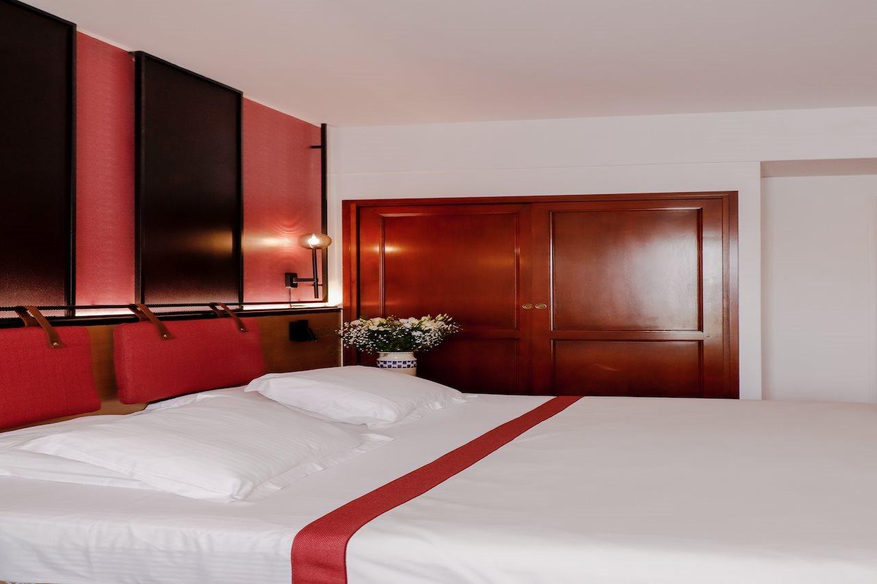 Hotel Les Jardins De Deauville Saint-Martin-aux-Chartrains Bagian luar foto