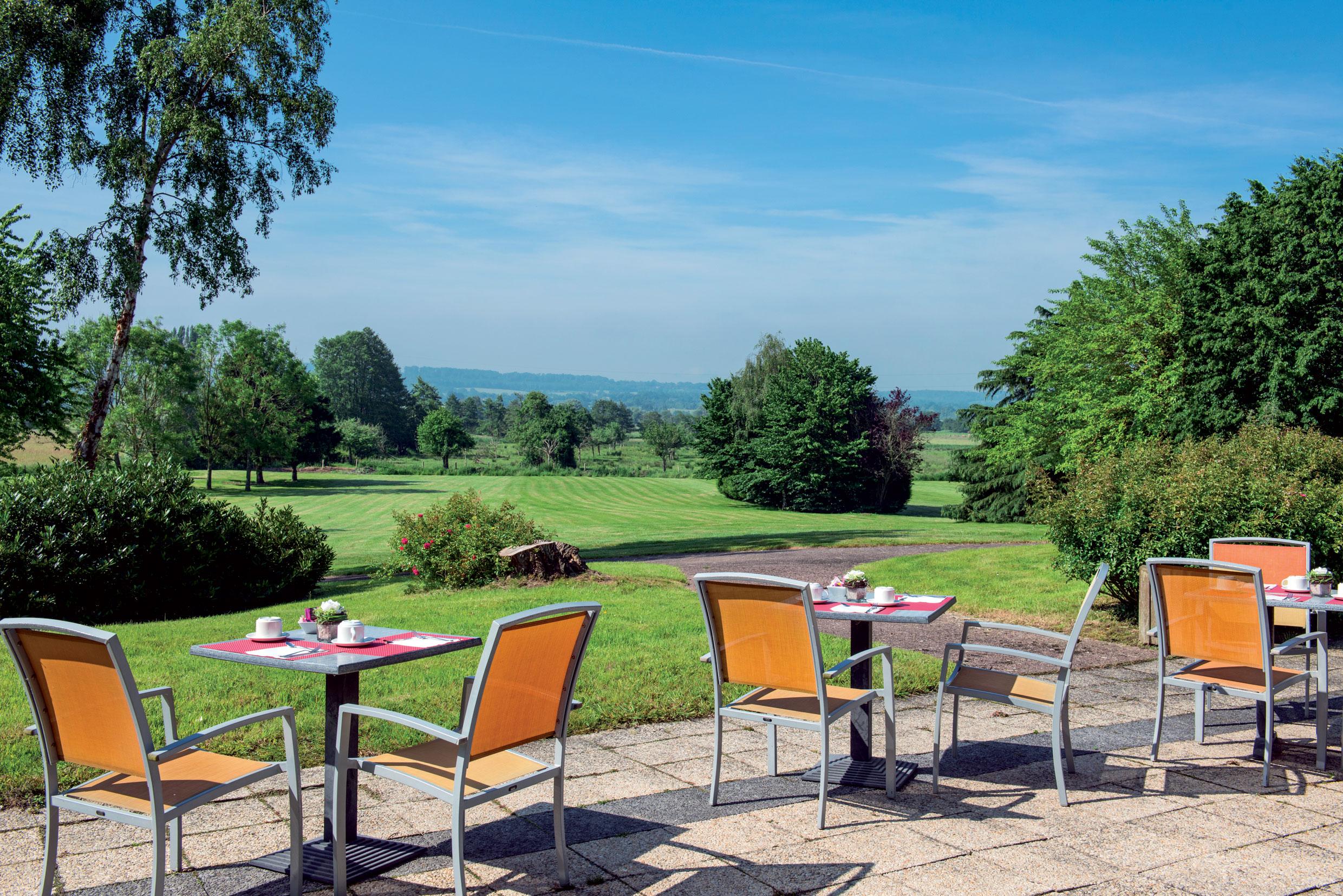 Hotel Les Jardins De Deauville Saint-Martin-aux-Chartrains Bagian luar foto