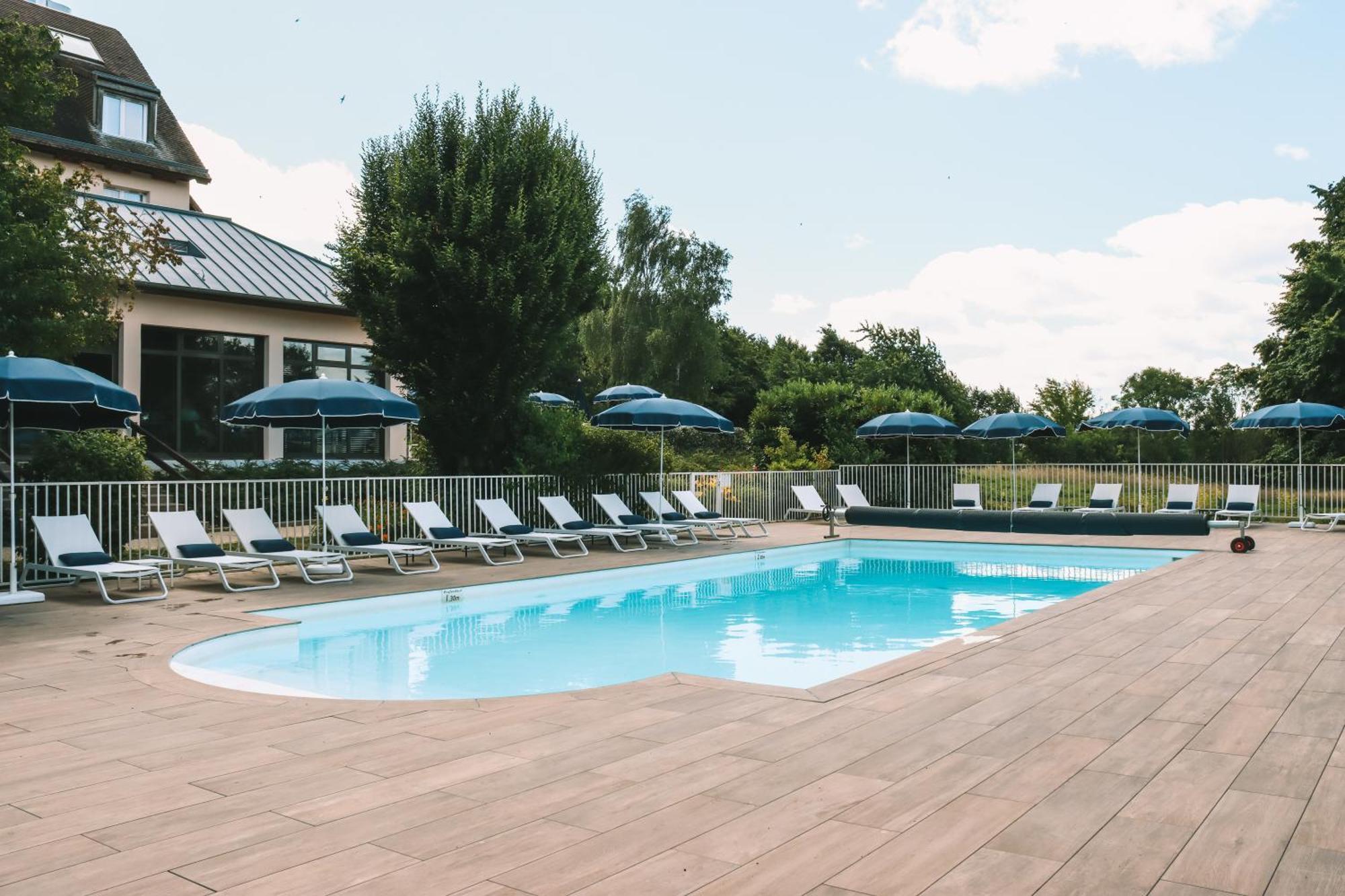 Hotel Les Jardins De Deauville Saint-Martin-aux-Chartrains Bagian luar foto